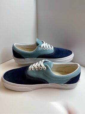 Vans Era Low Top Two-Tone Blue Suede & Canvas Skate Shoes Sneakers M6.5W8